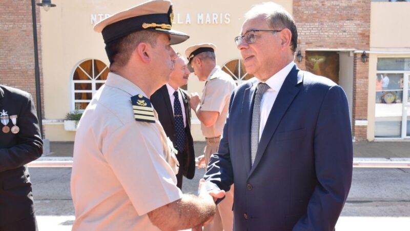 TASSANO LE DIO LA BIENVENIDA AL NUEVO JEFE DE LA PREFECTURA CORRIENTES, GUSTAVO GRIOLIO Y AGRADECIÓ AL EX TITULAR, ANGEL FLORES