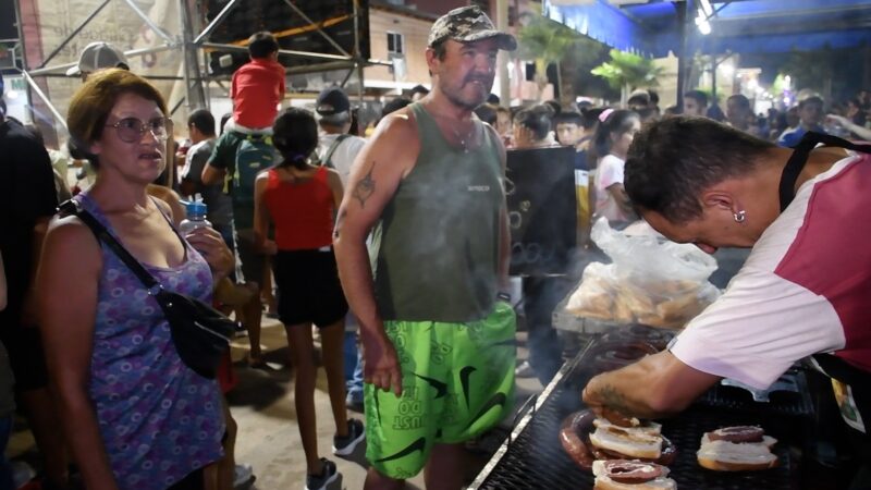LOS CARNAVALES BARRIALES IMPULSAN EL DESARROLLO ECONÓMICO DE LA CIUDAD