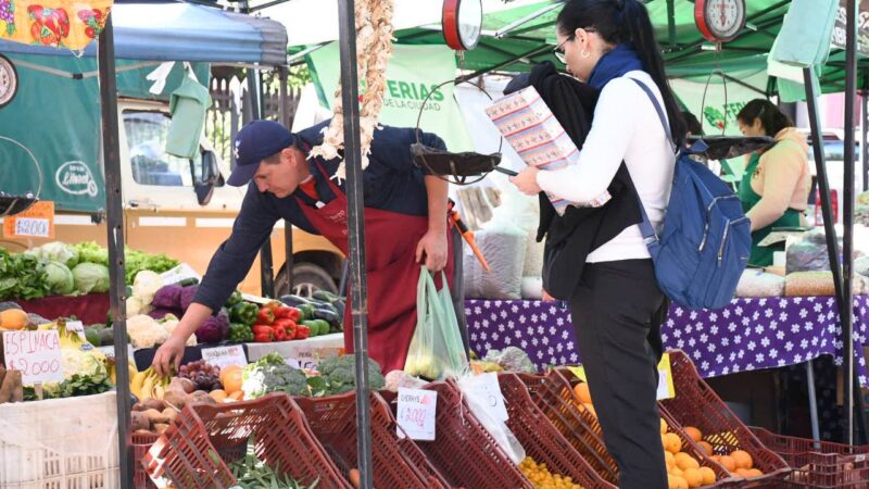 LAS FERIAS DE LA CIUDAD RECORRERÁN BARRIOS Y PLAZAS CON DIVERSAS OFERTAS